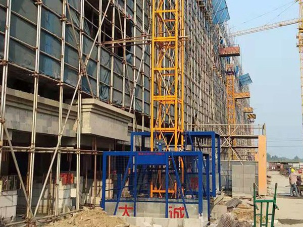 物料提升機(jī)為什么亂繩？